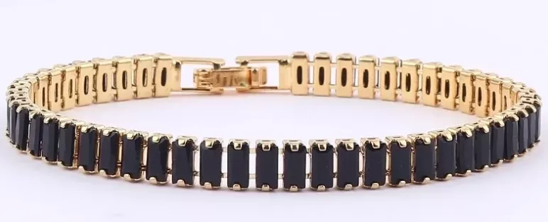 Černý pozlacený náramek 18k