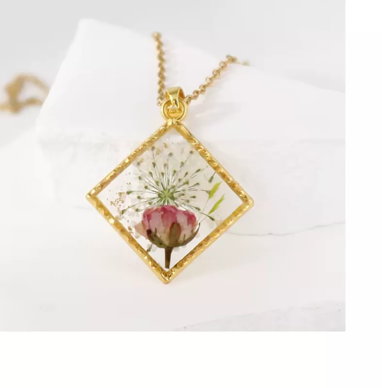 Náhrdelník s pravými květy – kolekce Florea Diy pink Peony