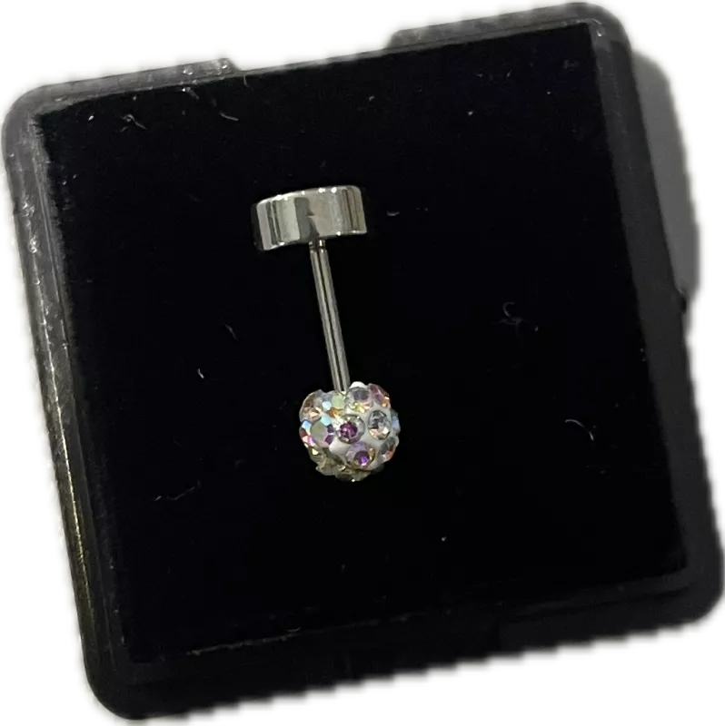 Piercing z chirurgické oceli elegantní a odolný doplněk freya