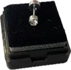 Piercing z chirurgické oceli  elegantní a odolný doplněk